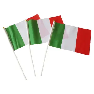 便携式欧洲国家国旗绿色白色红色条纹聚酯意大利手旗，带塑料杆