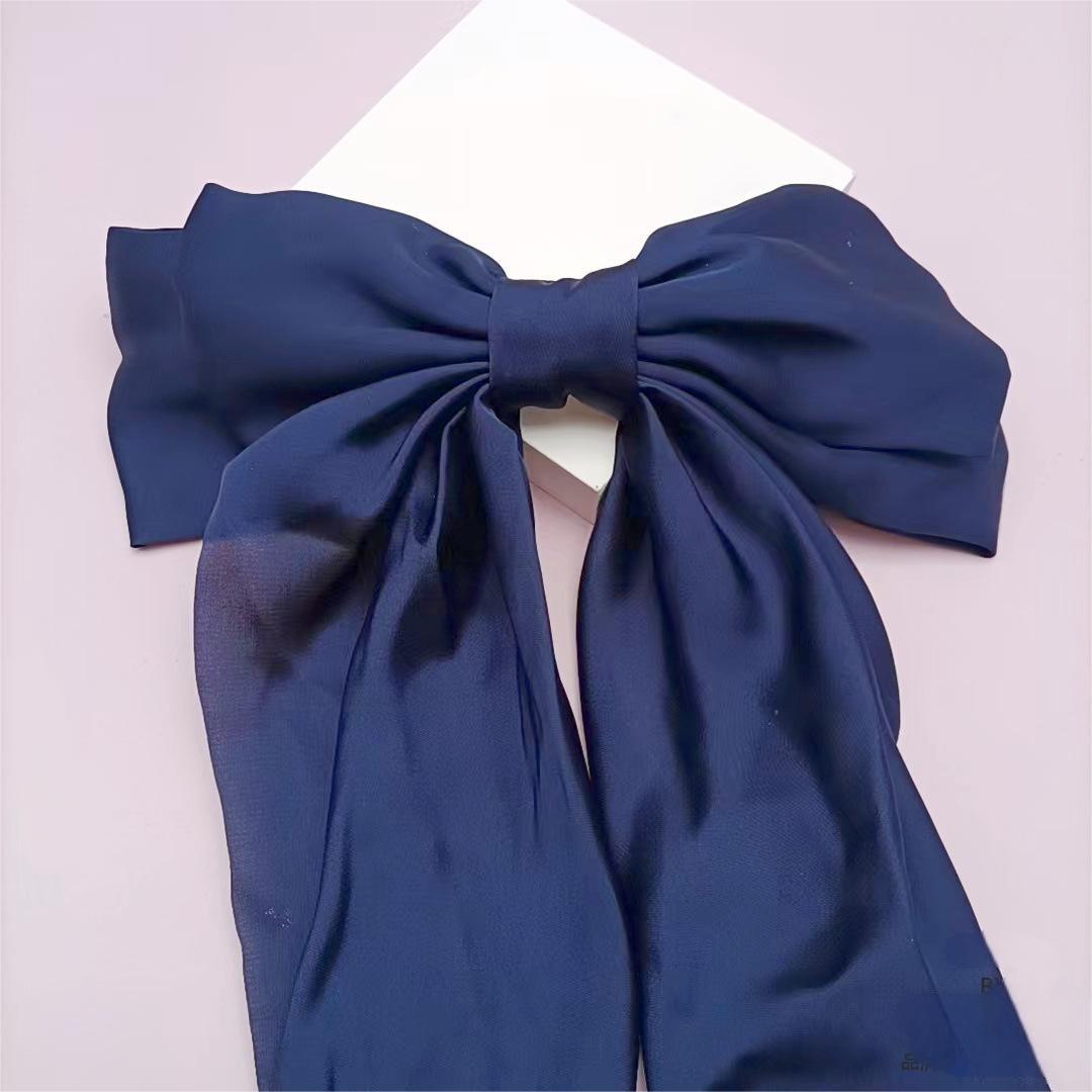 Azzurro di blu marino
