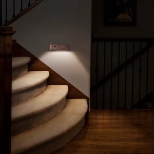 Appliques murales LED nordiques en bois avec détecteur de mouvement, veilleuse magnétique, lampe de chevet portable et amovible, lampe murale LED 360° USB rotatif - Product Image 4