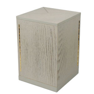 กล่องไวน์ไม้สี่เหลี่ยมทรงหรู ทำมือ รีไซเคิลได้ พร้อมประตูเปิดด้านข้างแบบคู่ กระจกในตัว สลักเลเซอร์แบรนด์ตามสั่ง - Product Image 4