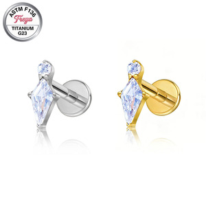 Boucles <span class=keywords><strong>d</strong></span>'oreilles de créateur Freya en gros, en titane, à dos plat, motif fleur, diamant, pour piercing hélix, snug, conch, tragus, labret, bijoux de mode - Product Image 3
