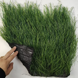 Gros rouleau de paille en plastique ignifugé de couleur personnalisée rouleau d'herbe de chaume artificielle pour décorations de toiture - Product Image 6