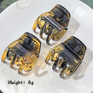 Épingles à cheveux miniatures classiques minimalistes au design de niche populaire, de haute qualité, pour femmes, accessoires capillaires mignons, bijoux en gros - Product Image 4