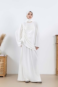 Ensemble 2 pièces pour femmes musulmanes modestes haut <span class=keywords><strong>tunique</strong></span> froncé à cordon et jupe trapèze personnalisable - Product Image 2