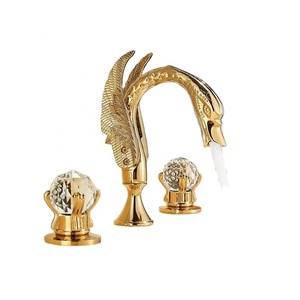 Robinet de lavabo Gold Swan à double poignée, mitigeur de salle de bain à poser, large, pour eau chaude et froide - Product Image 1