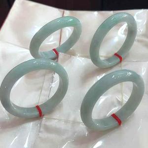 Tipo un brazalete de Jade <span class=keywords><strong>Myanmar</strong></span> Jadeíta brazalete de Jade Natural de alta calidad pulsera de jadeíta sin grietas para regalo de mujer 54 ~ 60mm - Product Image 5