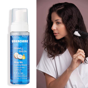 <span class=keywords><strong>Mousse</strong></span> Coiffante Tenue Forte Longue Durée Étiquette Privée <span class=keywords><strong>Mousse</strong></span> Cheveux Parfumée Sur Mesure pour Cheveux Bouclés Perruques Tresses - Product Image 1