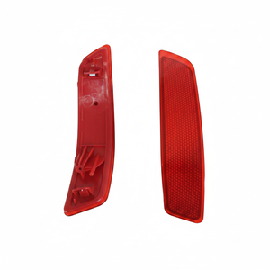Reflector de Parachoques Trasero Izquierdo 81920-02160 para 2013-2018 con 2 Años de Garantía Hecho en Turquía - Product Image 2