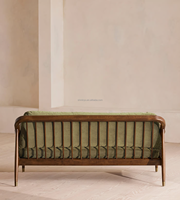 Canapé Chesterfield Rétro Style Ferme Moderne Minimaliste avec Revêtement en Velours, Rembourrage en Éponge, Pieds en Bois de Chêne Massif, Trois Places, Support de Lit, pour Salon