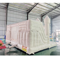 Château gonflable Karry White Castle à thème, avec double toboggan, piscine à balles, zone de saut, en PVC, capacité 300-500 kg