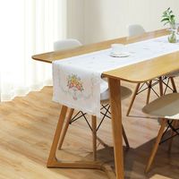 Chemin de table brodé à la main couverture de table blanche pour nappe brodée de mariage