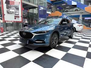 <span class=keywords><strong>Mazda</strong></span> CX-4 2022, 2.0L <span class=keywords><strong>Azul</strong></span>, SUV, Transmisión Automática, Kilometraje Medio de 62000 km, Motor Skyactiv - Product Image 1