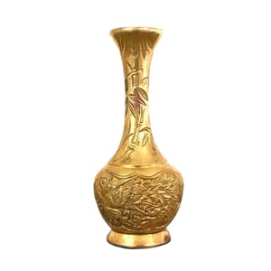 Vase de sol en métal doré moderne de haute qualité Vase de table décoratif de mariage en aluminium de grande taille avec affichage de fleurs en plaqué or - Product Image 4