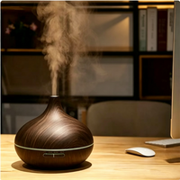 Diffuseur d'huiles essentielles pour la maison, humidificateur en forme d'oignon à grain de bois, machine à parfum à pulvérisation automatique avec veilleuse douce intégrée pour chambre à coucher
