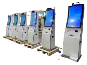 Chiosco Self-Service con Schermo Touch Curvo per Pagamenti Cashless e in Contanti con Lettore di Codici a Barre SDK e Funzioni di Cambio Valuta - Product Image 1