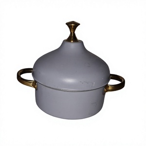 Casserole ronde en acier inoxydable gris, design fabuleux, pour servir des plats chauds, idéale pour les hôtels et les restaurants. - Product Image 1