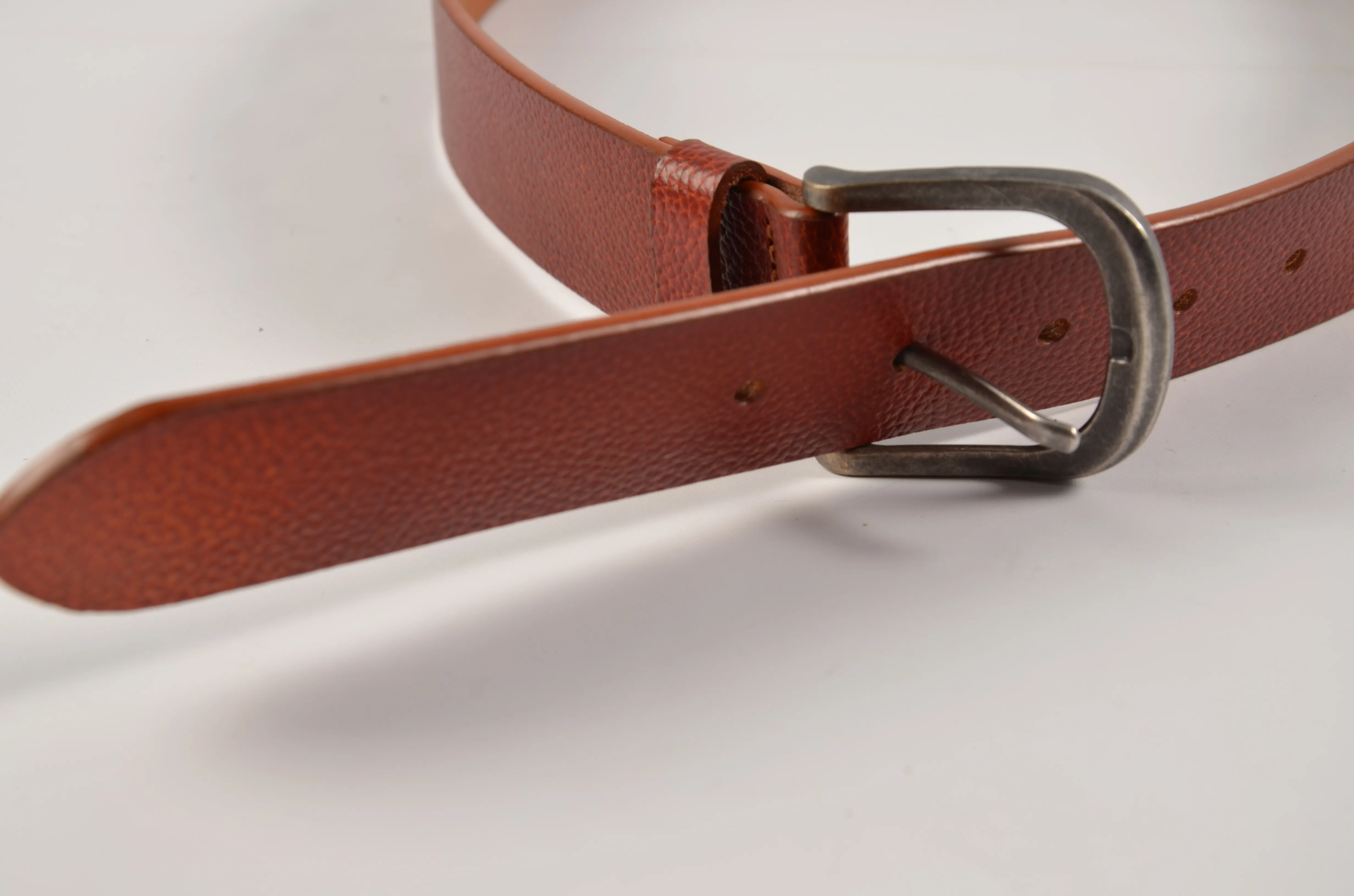 Kulanyane Genuine Real Cowhide Leather Zinc Alloy Buckles Men's Belt Buckles Full Grain Leather Mens Belts Custom Logo