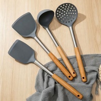 Set Peralatan Masak Silikon Gagang Kayu, Spatula Silikon Anti Panas Tahan Panas, Sendok Pengaduk Anti Lengket