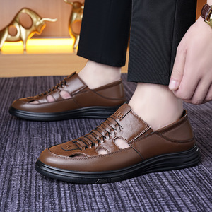 Mules pour hommes en cuir véritable, à bout fermé, respirantes, sandales décontractées d'été, semelle extérieure en caoutchouc, motif uni - Product Image 3