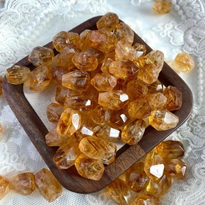 ซิทรินสีเหลืองธรรมชาติ หินดิบ ขัดเงา ลูกปัดทรงกลม สำหรับงาน DIY ทำมือ แฟชั่นทันสมัย ตกแต่งบ้าน - Product Image 1