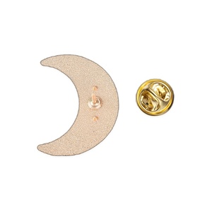 Conjunto de Broches Esmaltados Islâmicos para o Eid: Lua Crescente, Mesquita e Cabra para Decoração de Mochilas - Product Image 5