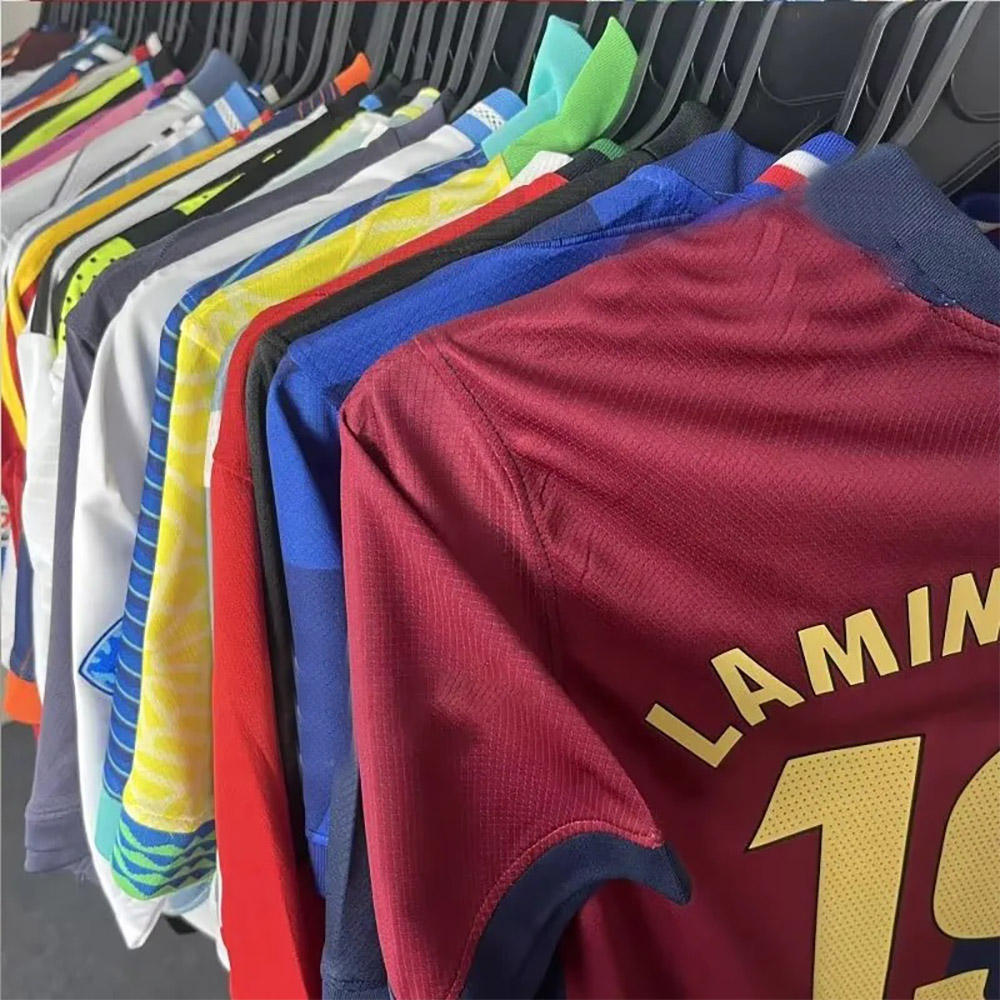 Camisetas de fútbol retro Barcelonaes MESSI XAVI RONALDINHO RIVALDO
