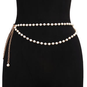 Chaîne de taille double couche en fausses perles, chaîne de corps en imitation perles dorées, accessoire de mode pour soirée - Product Image 1