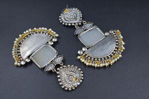 Pendiente de declaración hecho a mano bohemio de doble tono antiguo oxidado tradicional indio para mujer - Product Image 4