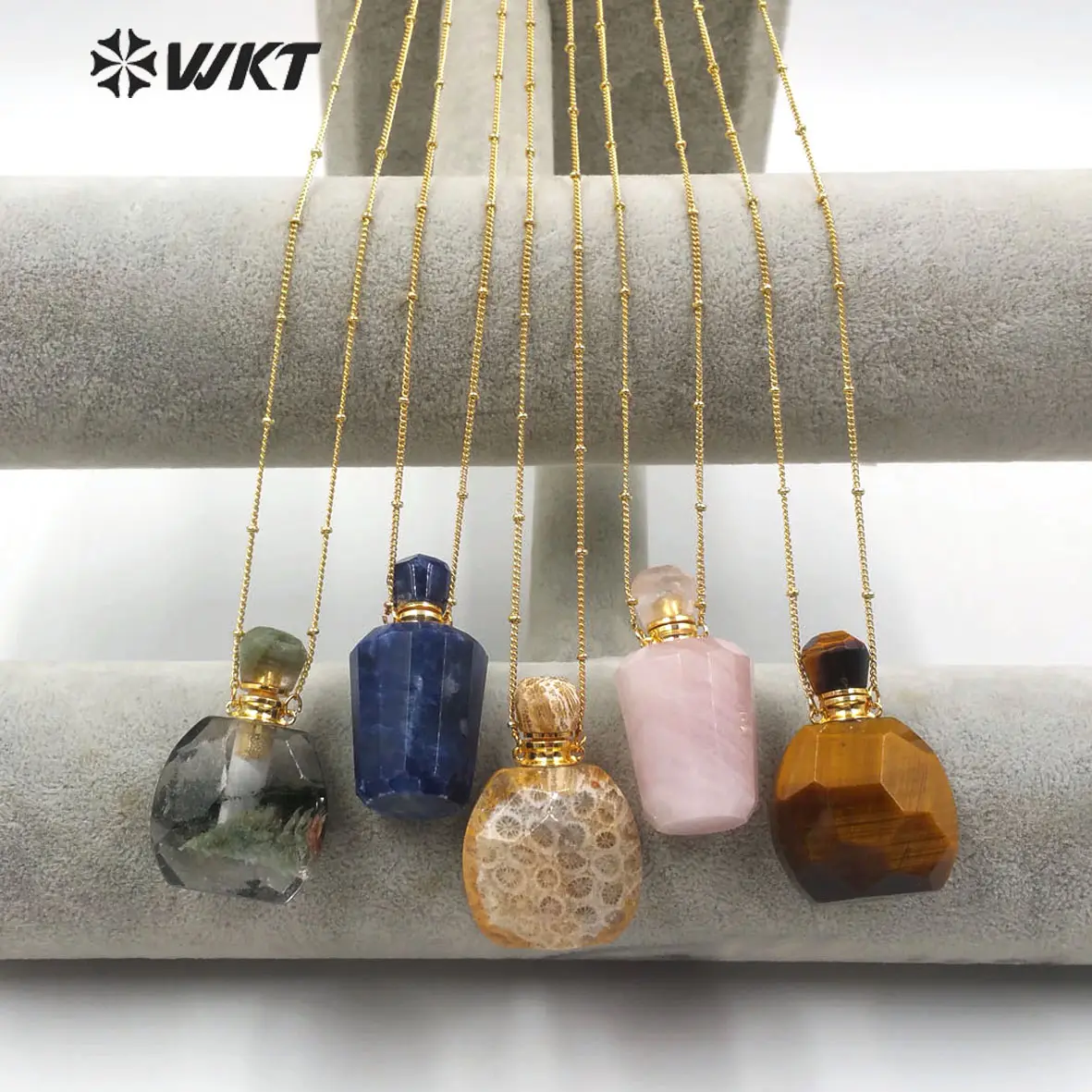 WT-N1178 Wholesale Natural Moss Quartz Stone Perfume Bottle Necklace Rose Quartz Necklace Women Stylish Coral Jade Necklace