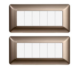 Enchufe de pared Gloca de plástico con 6 tomas, juego de 2 en acero bronceado para uso residencial - Product Image 1