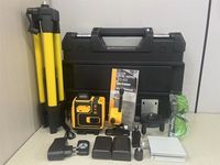 Niveau laser vert industriel 16 lignes 360° auto-nivelant avec trépied, batterie au lithium, portée de travail 30m, 4 niveauts de nivellement automatique