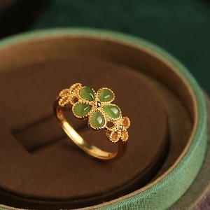 Mayflower Ring Women's 18k Gold Plated Flower Shape Jade Inlay Prong Setting Gift Jewelry - Product Image 3