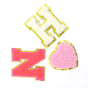 Butterfly Logo Glitter Chenille bordir handuk <span class=keywords><strong>Patch</strong></span> indah bentuk hati topi Cowgirl Trucker murah besi kuningan grosir - Product Image 6