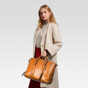 Bolso de mano retro de cuero PU resistente al agua con cremallera, bandolera para motocicleta, con asa superior larga, personalizado, MOQ bajo - Product Image 5