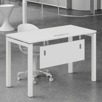 Bureau en bois de style minimaliste moderne Poste de travail durable pour le personnel et les panneaux administratifs Style bois