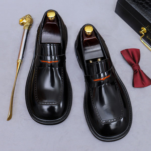 Zapatos de cuero con punta redonda para hombre, cuero genuino, estilo informal, acabado pintado, piel de vaca, zapatos casuales, formales y de negocios - Product Image 3