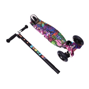高品质儿童玩具耐用闪光3轮可折叠踢儿童踏板车3轮生日礼物 - Product Image 3