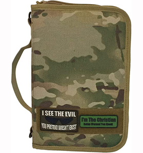 Organisateur de couverture de Bible personnalisable, style camouflage, taille moyenne - Product Image 1