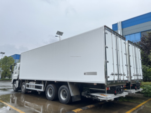 Camion de transport frigorifique 12 roues 4 essieux pour fruits de mer et viande congelés, véhicule de fret isotherme à vendre - Product Image 5