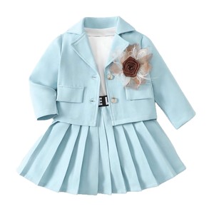 Set di Top e Gonna alla Moda per Ragazze, Giacca <span class=keywords><strong>Blazer</strong></span> Bianca con Risvolto + Canotta + Gonna con Scritta, Completo Abbigliamento per Bambine - Product Image 6