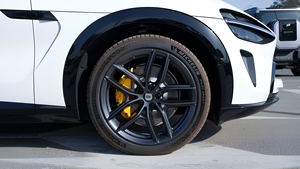 รถยนต์ไฟฟ้า SUV รุ่น Xia omi YU7 Max ปี 2025 - Product Image 6