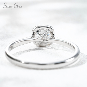 Anillo de Compromiso Clásico con Halo de Oro Blanco de 18K y Diamante Cultivado en Laboratorio de Corte Brillante Redondo de 0.39ct y 4.48mm, Color D, de Starsgem - Product Image 4