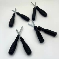 Vente en gros directe d'usine Ménage Mini Tournevis magnétique puissant à tête unique Phillips Manche en plastique Petit tournevis à grenade