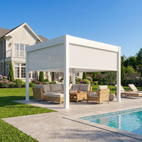 Pergola à lames orientables résistante aux intempéries avec stores d'ombrage motorisés en aluminium pour villa tropicale et cour