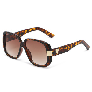 Lunettes de soleil carrées dégradées tendance pour femmes, style vintage, pour la conduite, surdimensionnées - Product Image 4