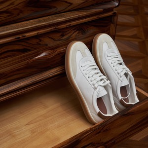 Nuevas zapatillas de entrenamiento para hombre, de cuero genuino, con cordones, suela plana, blancas, versátiles, informales, deportivas para exteriores. - Product Image 2