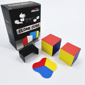 G1409 Strange Cube Cloning <b>Dice</b> - KingMagic Magic Props Children's Toys Wholesale - Product Image 1