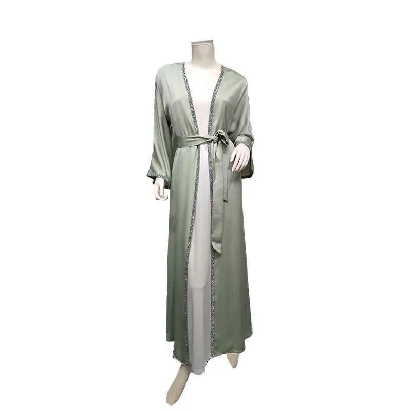 Designs Eid Dubai islamisch elegant bescheiden Abaya 2024 Damen muslimisches Kleid Innslip-Kleid Abaya-Set Diamant-Satin-Seide offene Abaya