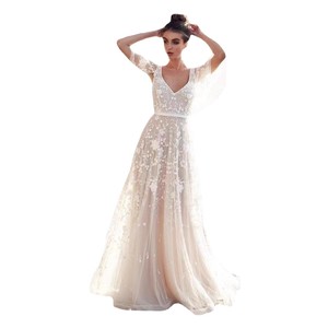 Vestido de noche blanco con cuello en V, cintura imperio, sin espalda y de encaje para bodas, banquetes, eventos y presentaciones. - Product Image 5