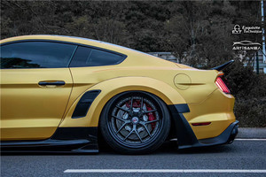Nuevo Kit de Carrocería para Mustang 15-21, Material FRP, Parachoques Delantero/Trasero, Alerón, Guardabarros Anchos - Product Image 4